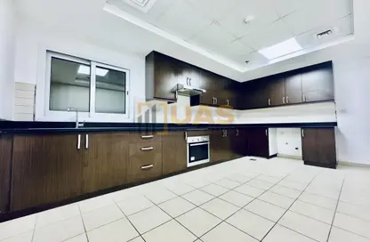 Apartment - 1 Bedroom - 2 Bathrooms for rent in Duja Tower - Sheikh Zayed Road - Dubai