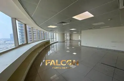 Office Space - Studio - 1 Bathroom for rent in Fortune Executive - JLT Cluster T - Jumeirah Lake Towers - Dubai