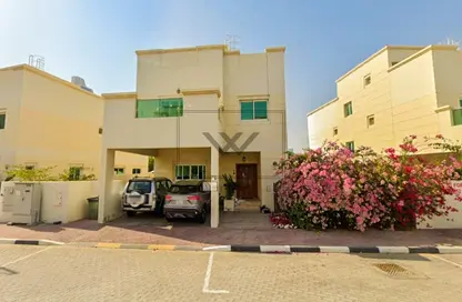 Villa - 4 Bedrooms - 5 Bathrooms for sale in Circle Villas - Jumeirah Village Circle - Dubai