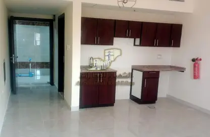 Apartment - 1 Bathroom for rent in Al Jurf 3 - Al Jurf - Ajman Downtown - Ajman