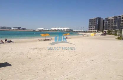 Apartment - 2 Bedrooms - 2 Bathrooms for sale in Building C - Al Zeina - Al Raha Beach - Abu Dhabi