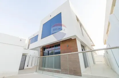 Villa - 6 Bedrooms - 7 Bathrooms for rent in West Yas - Yas Island - Abu Dhabi