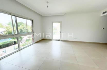 Villa - 4 Bedrooms - 5 Bathrooms for rent in Villa Lantana 2 - Villa Lantana - Al Barsha - Dubai