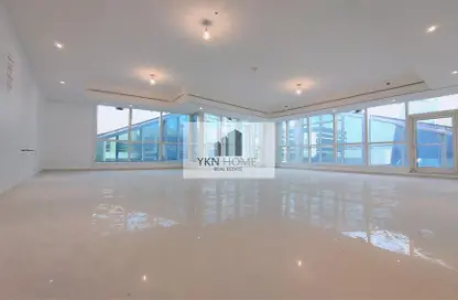 Apartment - 3 Bedrooms - 5 Bathrooms for rent in Dalma Residence - Hamdan Street - Abu Dhabi