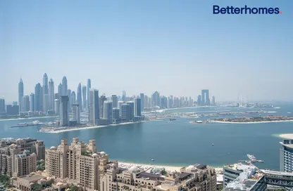 Apartment - 1 Bedroom - 2 Bathrooms for sale in The Palm Tower - Palm Jumeirah - Dubai