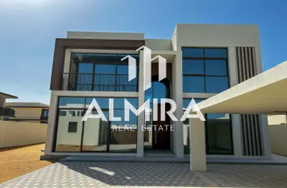 Villa - 4 Bedrooms - 5 Bathrooms for rent in Souk Al Jubail - Al Jubail Island - Abu Dhabi