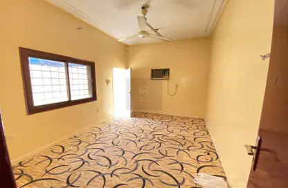 Penthouse - 3 Bedrooms - 2 Bathrooms for rent in Musheiref - Ajman