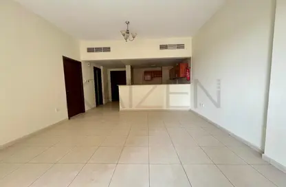 Apartment - 1 Bedroom - 2 Bathrooms for rent in IC1-EMR-10 - Emirates Cluster - International City - Dubai