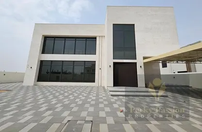 Villa - 5 Bedrooms for rent in Wadi Alshabak - Dubai