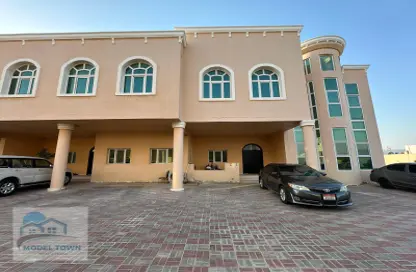 Apartment - 2 Bedrooms - 3 Bathrooms for rent in Khalifa City A - Khalifa City - Abu Dhabi