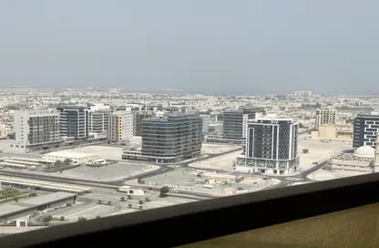 Apartment - 2 Bedrooms - 2 Bathrooms for rent in Al Manal Tower - Sheikh Zayed Road - Dubai