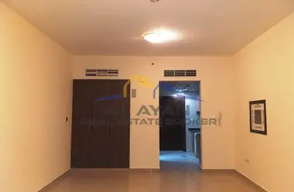 Apartment - 1 Bathroom for sale in Trafalgar Central - CBD (Central Business District) - International City - Dubai