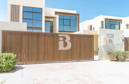 Villa - 4 Bedrooms - 5 Bathrooms for sale in Seef Al Jubail - Al Jubail Island - Abu Dhabi