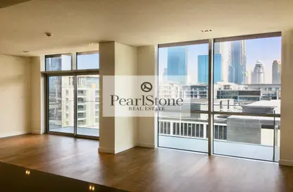 Apartment - 2 Bedrooms - 3 Bathrooms for rent in Building 16 - City Walk - Dubai