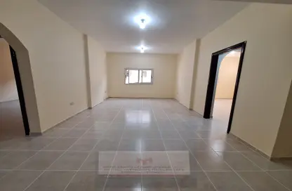 Apartment - 2 Bedrooms - 3 Bathrooms for rent in Shabiya 9 - Shabiya - Mussafah - Abu Dhabi