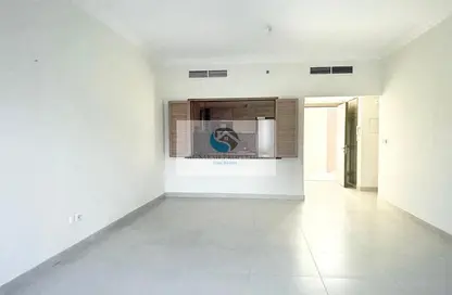 Apartment - 1 Bedroom - 2 Bathrooms for sale in Qamar 11 - Madinat Badr - Al Muhaisnah - Dubai