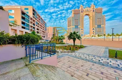 Apartment - 4 Bedrooms - 6 Bathrooms for rent in Marina Sunset Bay - The Marina - Abu Dhabi