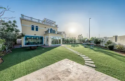 Villa - 4 Bedrooms - 4 Bathrooms for sale in Legacy Nova Villas - Jumeirah Park - Dubai