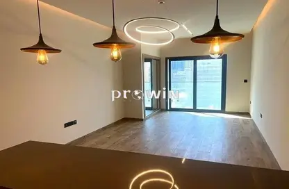 Apartment - 1 Bathroom for rent in Rokane G25 - Jumeirah Village Circle - Dubai