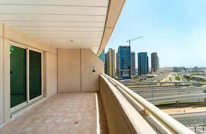 Apartment - 1 Bedroom - 2 Bathrooms for rent in Dream Tower - Dubai Marina - Dubai