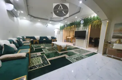 Villa - 7 Bedrooms for rent in Al Mowaihat - Ajman