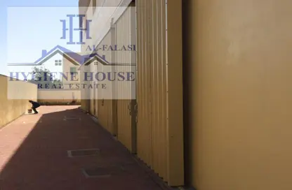 Warehouse - Studio - 3 Bathrooms for sale in Al Sajaa S - Al Sajaa - Sharjah