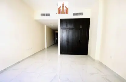 Apartment - 1 Bathroom for rent in Muwailih Building - Muwaileh - Sharjah