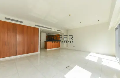 Apartment - 1 Bathroom for rent in Central Park Residential Tower - Central Park Tower - DIFC - Dubai