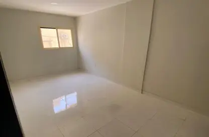 Apartment - 1 Bedroom - 2 Bathrooms for rent in Al Mowaihat 3 - Al Mowaihat - Ajman