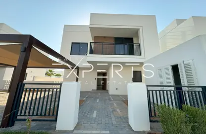 Villa - 4 Bedrooms - 5 Bathrooms for sale in Noya 2 - Noya - Yas Island - Abu Dhabi