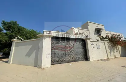 Villa - 3 Bedrooms - 5 Bathrooms for sale in Al Mowaihat 3 - Al Mowaihat - Ajman