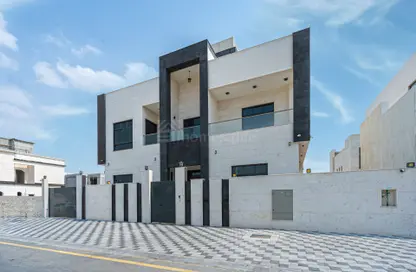 Villa - 6 Bedrooms - 7 Bathrooms for rent in Nad Al Sheba Gardens - Nad Al Sheba 1 - Nad Al Sheba - Dubai