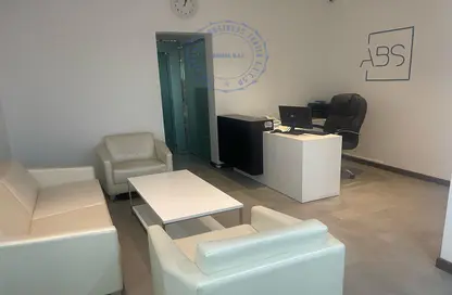 Office Space - Studio - 2 Bathrooms for rent in Clock Tower Offices - Al Musalla - Al Gharb - Sharjah