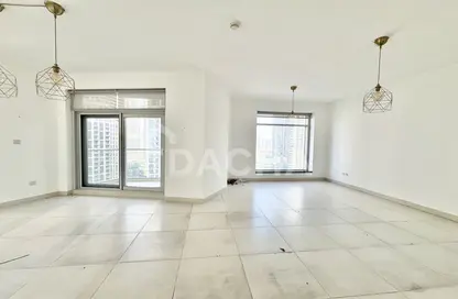 Apartment - 2 Bedrooms - 3 Bathrooms for rent in The Lofts West - The Lofts - Downtown Dubai - Dubai