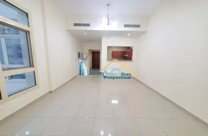 Apartment - 1 Bathroom for rent in La Vista Residence 6 - La Vista Residence - Dubai Silicon Oasis - Dubai