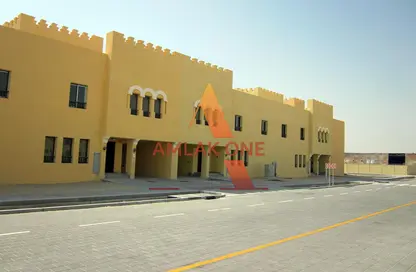 Villa - 3 Bedrooms - 4 Bathrooms for sale in Zone 7 - Hydra Village - Abu Dhabi