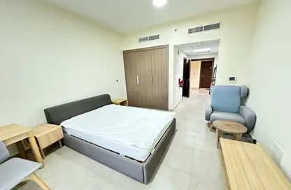 Apartment - 1 Bathroom for rent in Samia Azizi - Al Furjan - Dubai