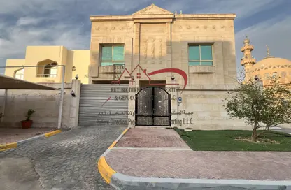 Villa - 7 Bedrooms - 7 Bathrooms for rent in Al Mushrif - Abu Dhabi