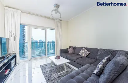 Apartment - 3 Bedrooms - 3 Bathrooms for rent in Damac Heights - Dubai Marina - Dubai