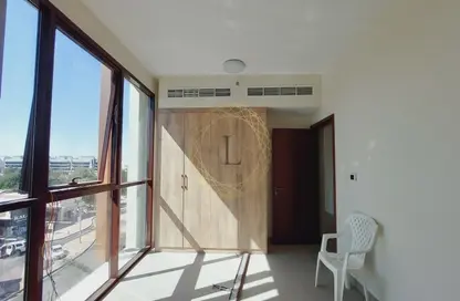 Apartment - 2 Bedrooms - 2 Bathrooms for rent in Central District - Al Ain