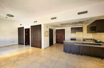 Apartment - 1 Bathroom for rent in Al Thamam 16 - Al Thamam - Remraam - Dubai