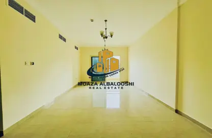 Apartment - 3 Bedrooms - 3 Bathrooms for rent in New Al Taawun Road - Al Taawun - Sharjah