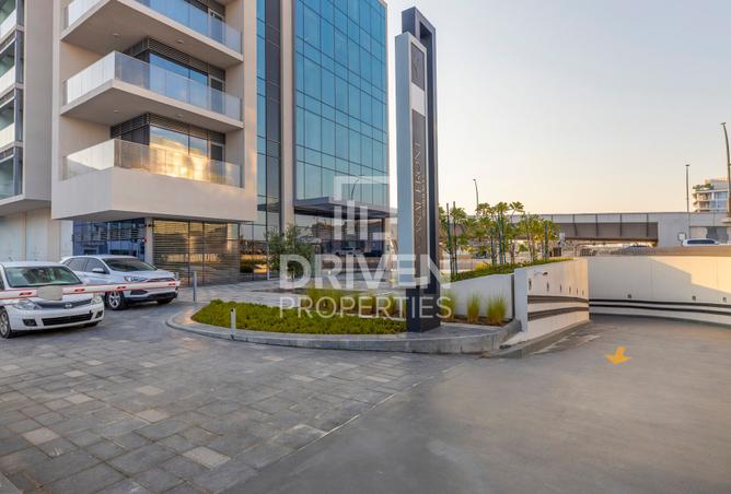 Apartment - 2 Bedrooms - 3 Bathrooms for sale in Canal Front Residence 4 - Canal Front Residences - Al Wasl - Dubai