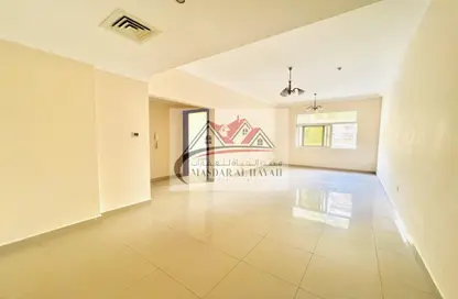 Apartment - 1 Bedroom - 2 Bathrooms for rent in Muwaileh 29 Building - Muwaileh - Sharjah