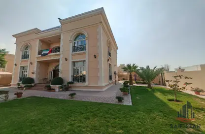 Villa - 4 Bedrooms - 5 Bathrooms for rent in Al Barsha 2 - Al Barsha - Dubai