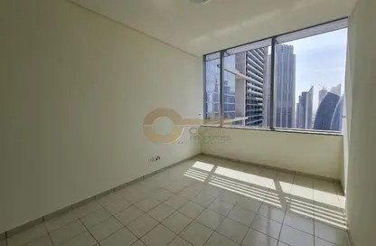 Apartment - 2 Bedrooms - 3 Bathrooms for sale in Sky Gardens - DIFC - Dubai