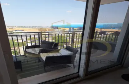 Apartment - 3 Bedrooms - 3 Bathrooms for sale in Waters Edge - Yas Island - Abu Dhabi