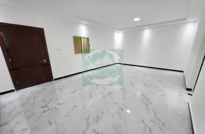 Apartment - 1 Bathroom for rent in Shakhbout City - Abu Dhabi