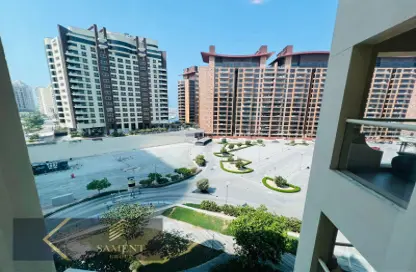 Apartment - 2 Bedrooms - 2 Bathrooms for rent in Al Das - Shoreline Apartments - Palm Jumeirah - Dubai