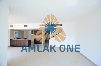 Villa - 4 Bedrooms - 5 Bathrooms for sale in Desert Style - Al Reef Villas - Al Reef - Abu Dhabi